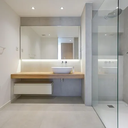 Heights - Old Town & Sea Views